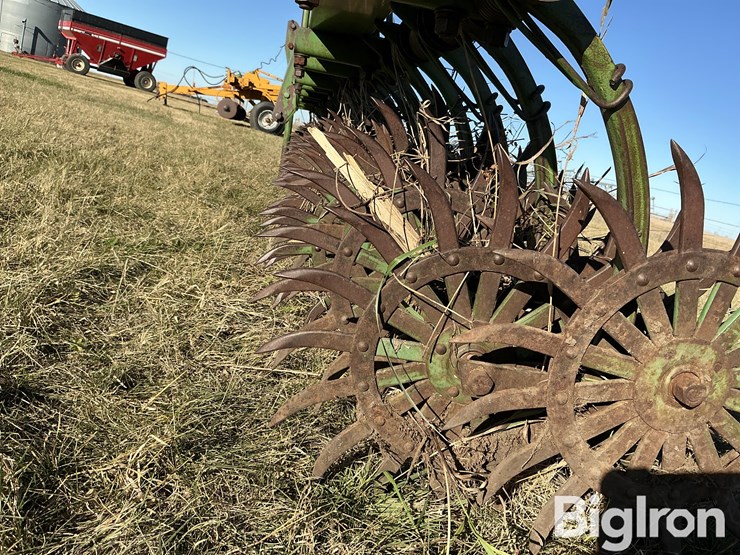 john-deere-400-image-14