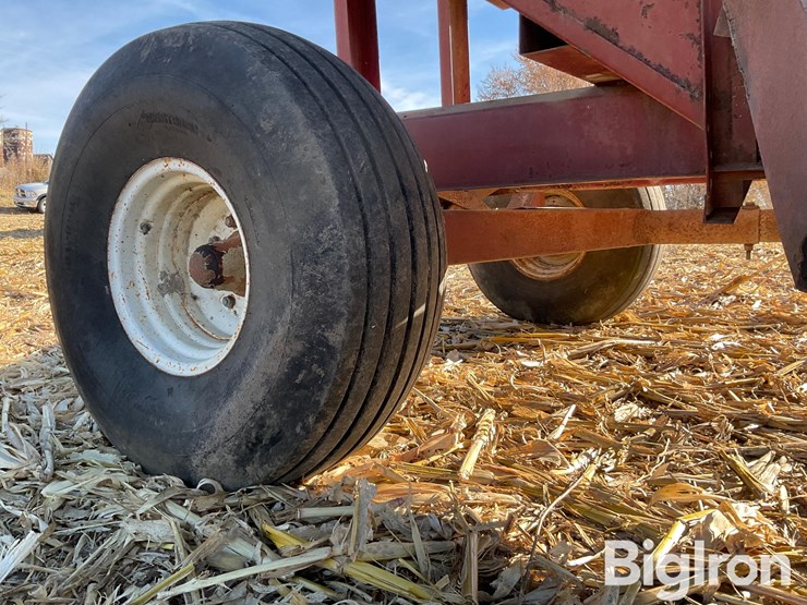 m&w-little-red-wagon-image-15