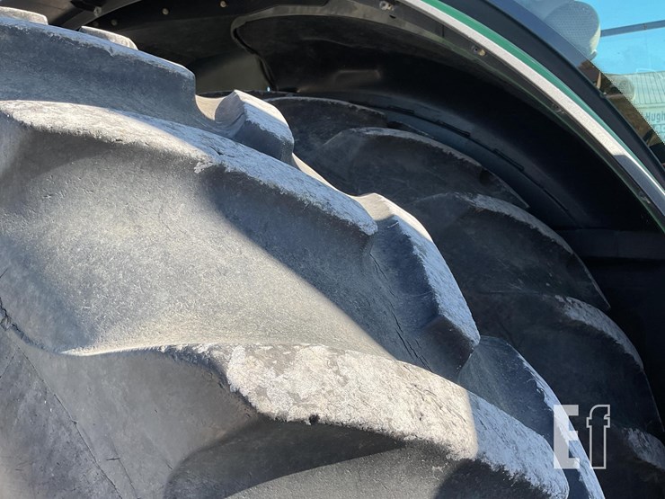 john-deere-8335r-image-20