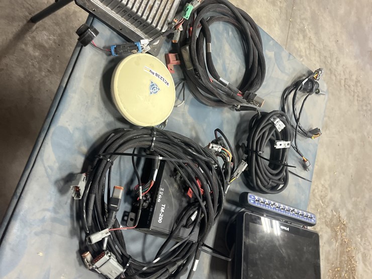 trimble-tmx2050-image-7