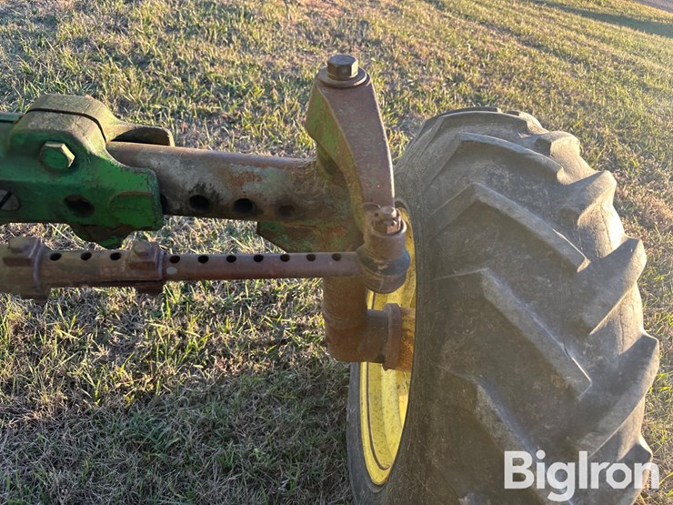 john-deere-4010-image-18