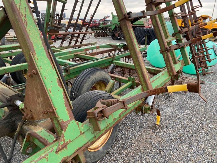 john-deere-724-image-24