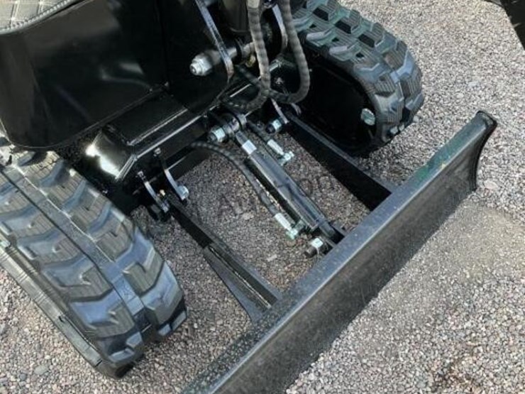 2025-cfg-qh12r-mini-excavator-image-6