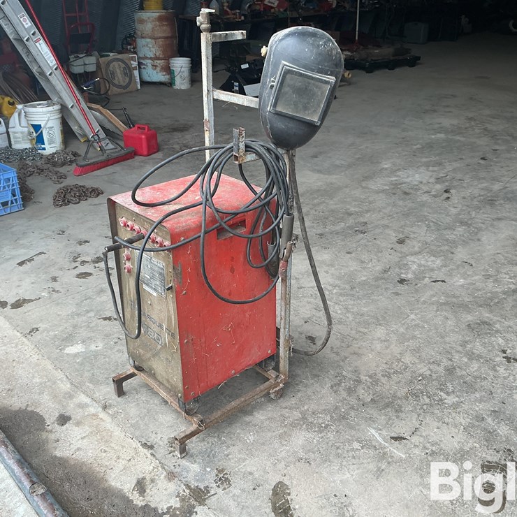 Marquette 180 AC Arc Welder