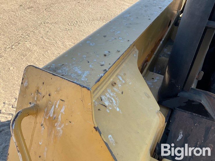 deere-ct332-image-14