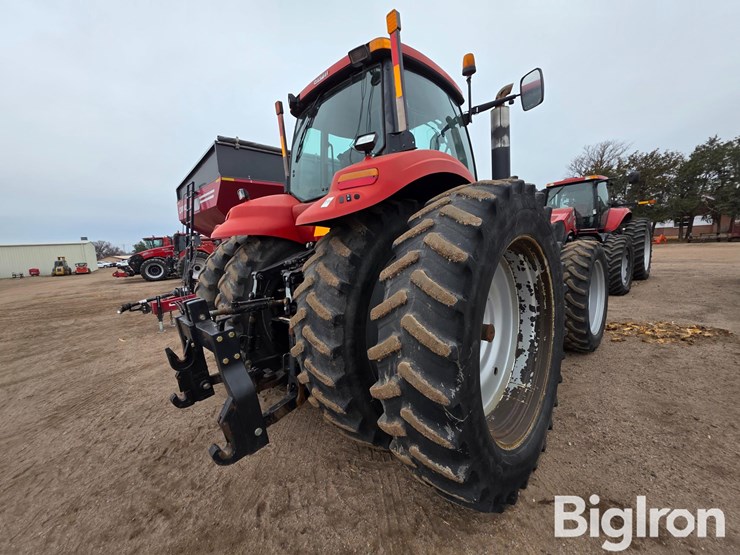 case-ih-magnum-305-image-5