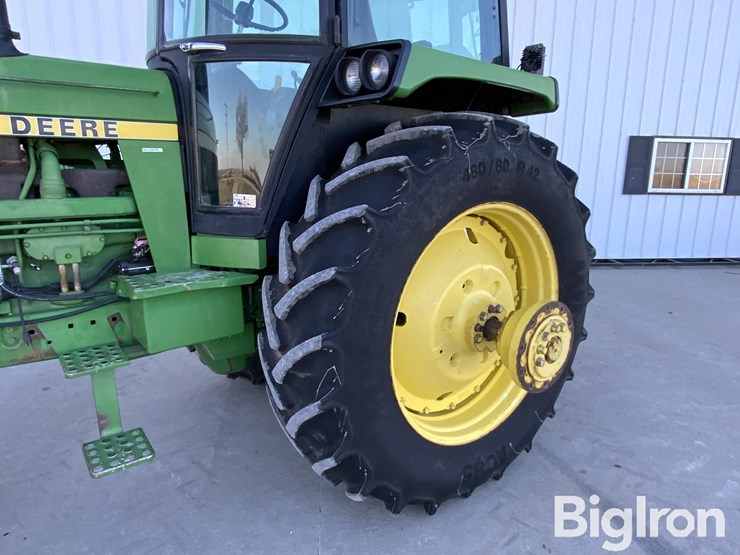 john-deere-4450-image-19