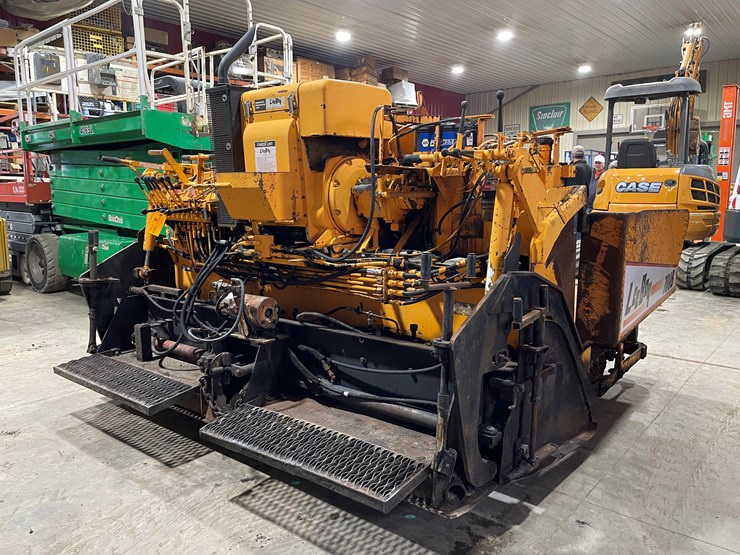 #7469-•-2002-l700-st-leeboy-asphalt-paver-image-5