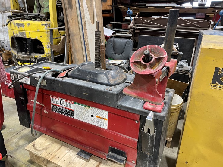 #7901-•-coats-4050a-tire-changer-image-1