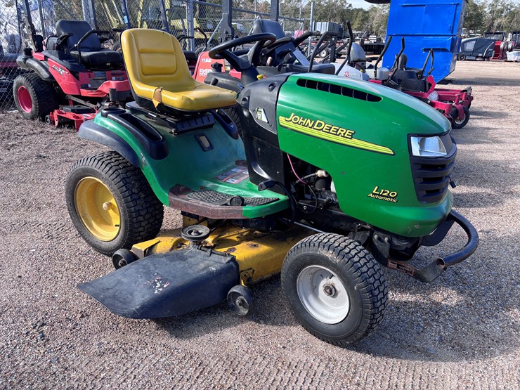 john-deere-l120-image-1