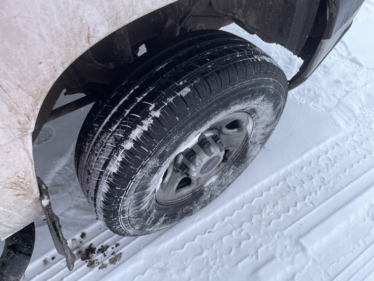 #1163-•-2003-chevrolet-service-truck-(has-mn-title)-image-14