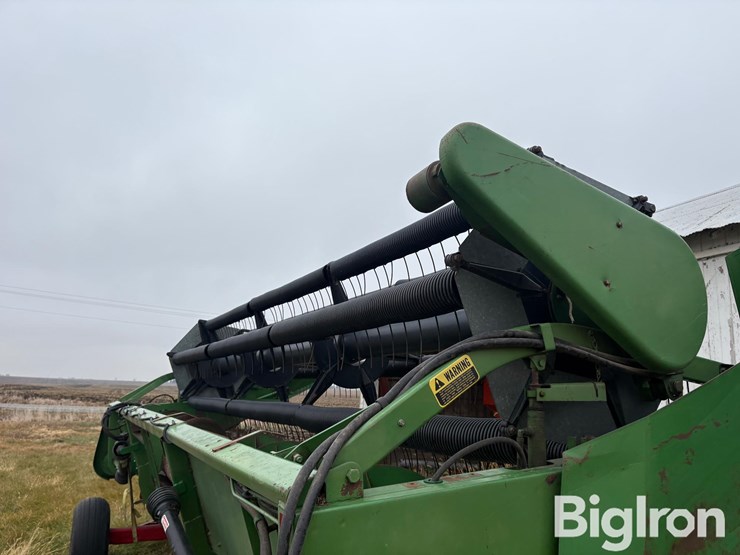 john-deere-220-image-16