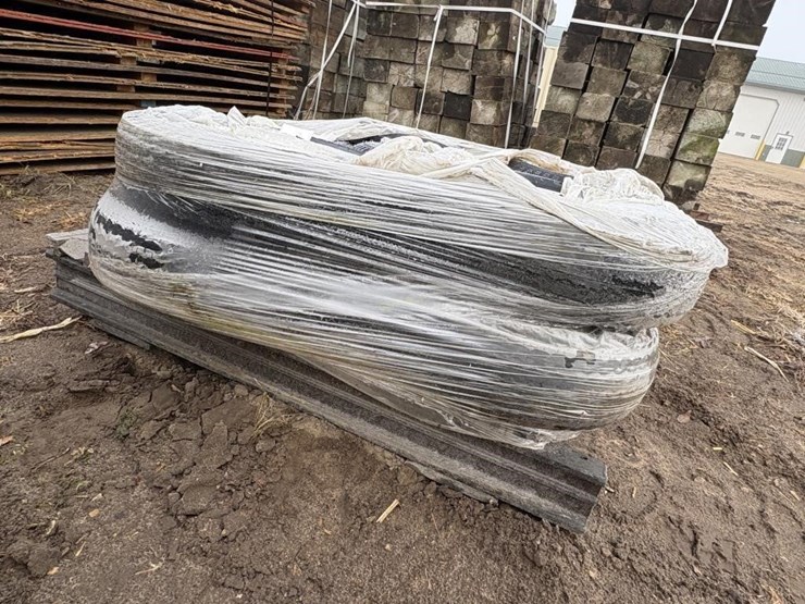 pallet-of-8"-golf-cart-tires-w/rims-image-2