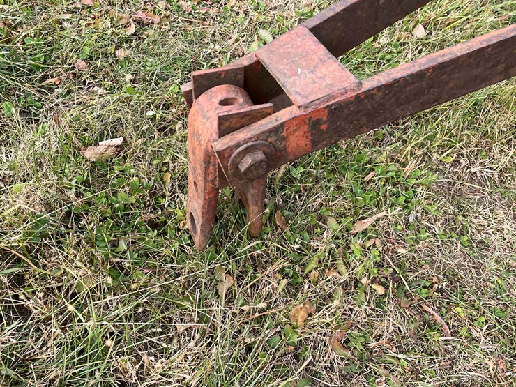 international-370-image-8