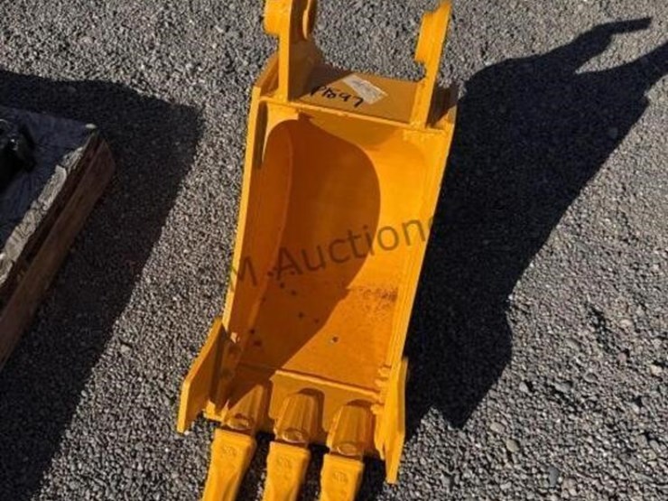 caterpillar-305-image-6