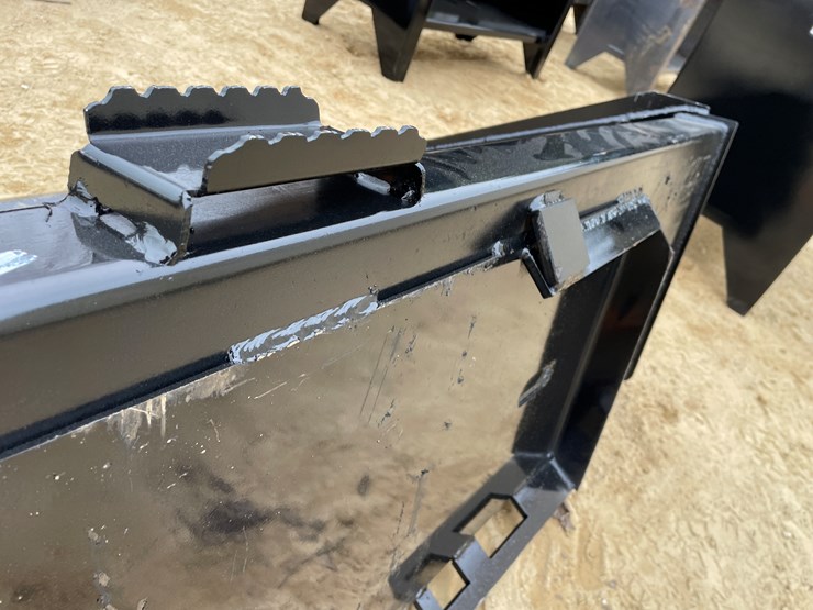 #2558-•-new-kc-78"-skid-steer-bucket-image-13