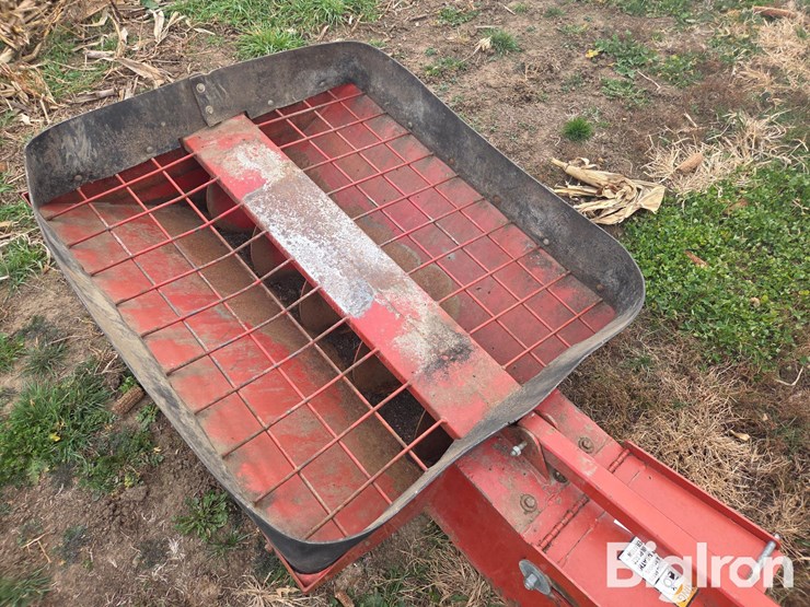 buhler-farm-king-1034-image-13