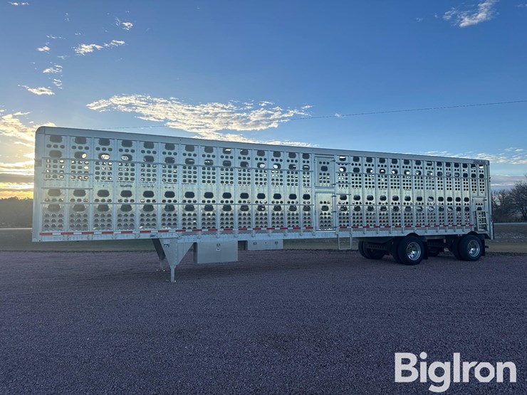 2019-eby-livestock-trailer-image-8