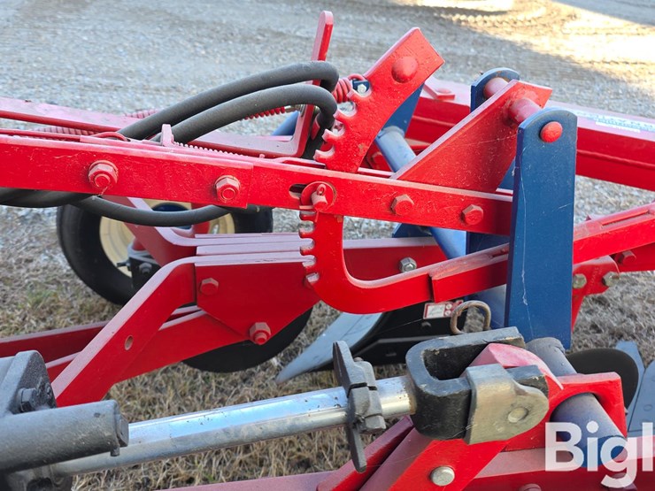 international-70-image-11