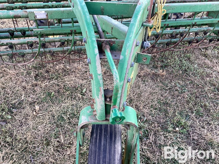 john-deere-672-image-13