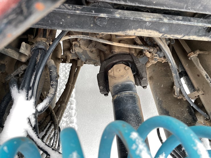 #1161-•-1996-volvo-truck-tractor-(has-mn-title)-image-20