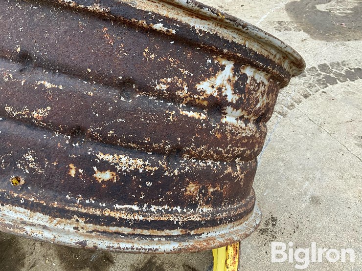 john-deere-38-image-18