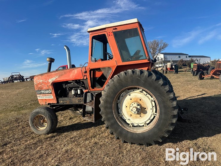 allis-chalmers-7020-image-8