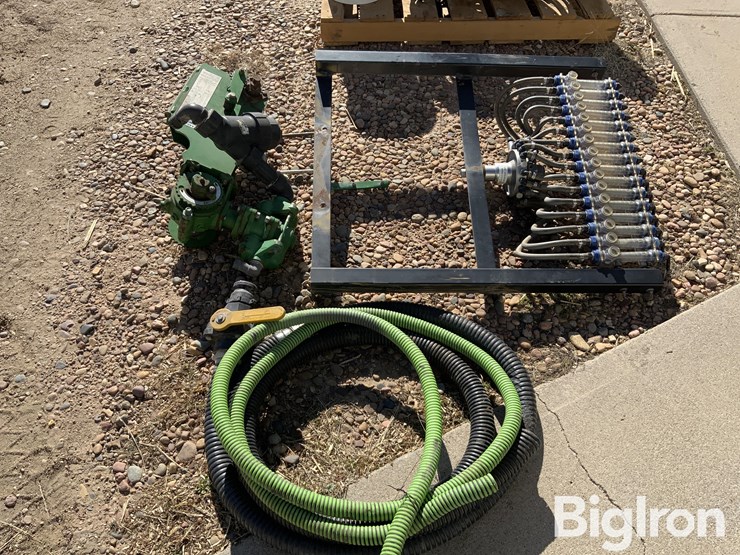 john-blue-16-row-fertilizer-pump-and-distributor-image-8