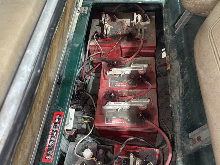 #2350-•-electric-golf-cart*-image-10