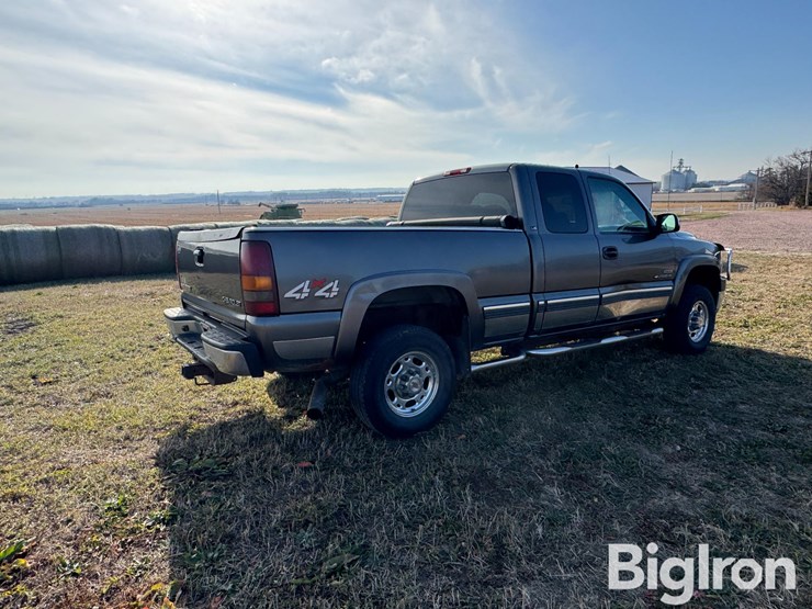 2002-chevrolet-2500-image-5