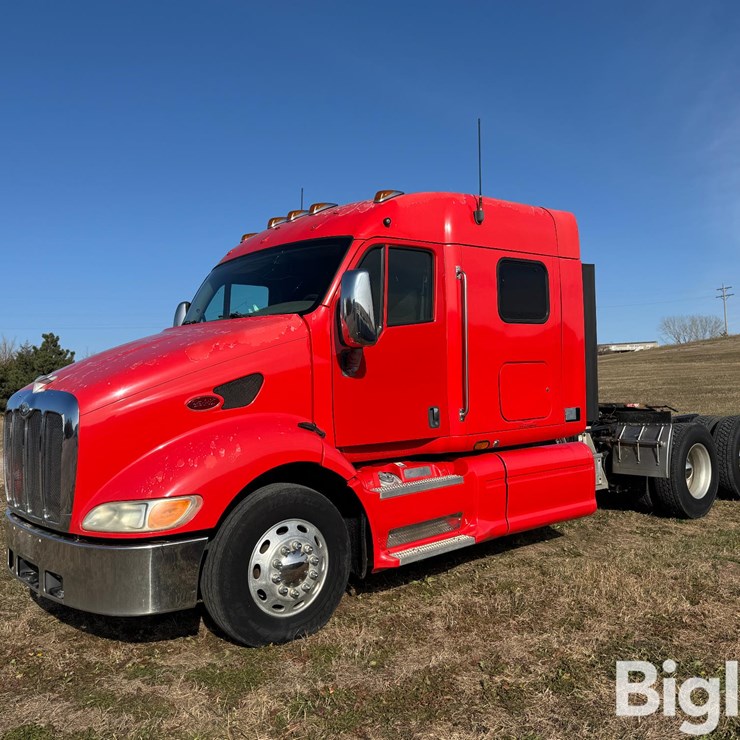 2006 PETERBILT 387