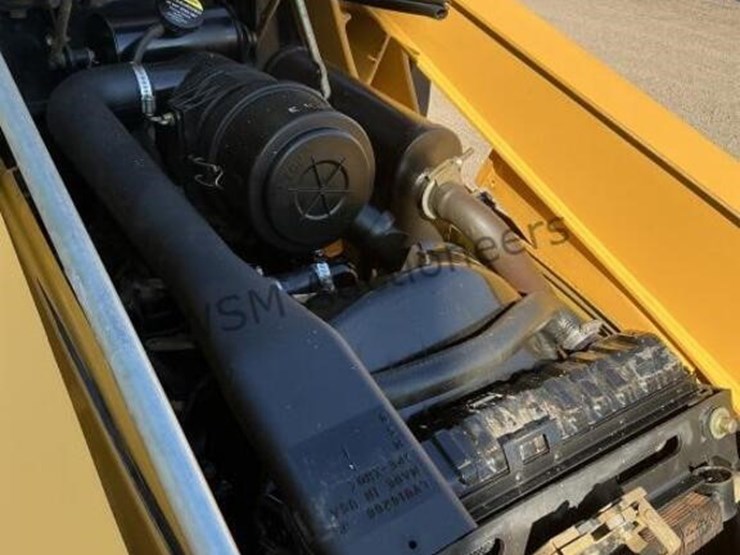 john-deere-110-image-19