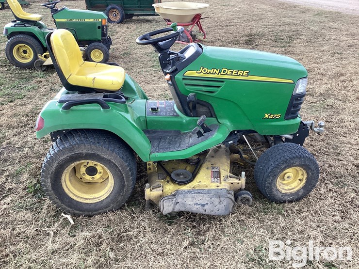 john-deere-x475-image-4