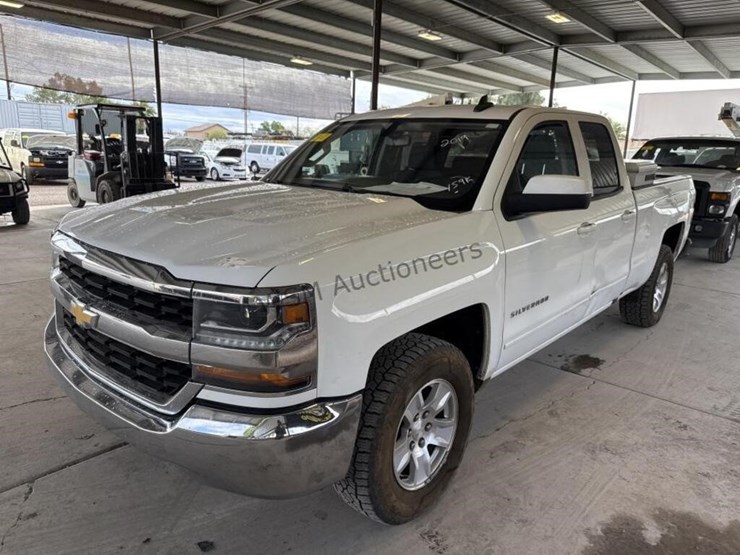 2019-chevrolet-silverado-1500-image-4