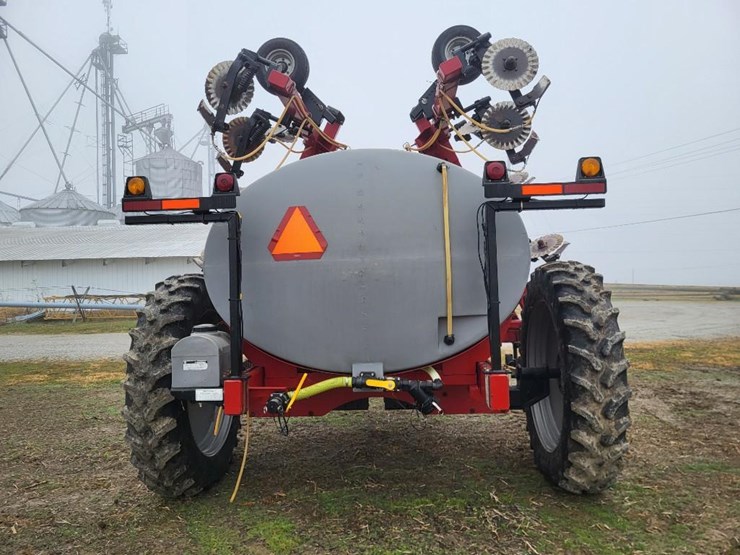 case-ih-2800-image-4