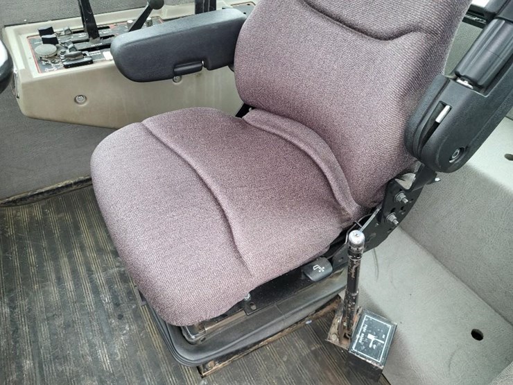 case-ih-4494-image-42