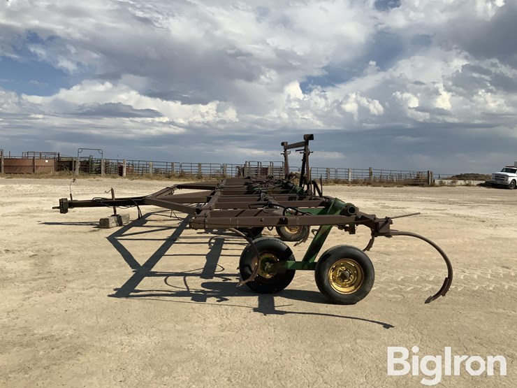 john-deere-1610-image-8