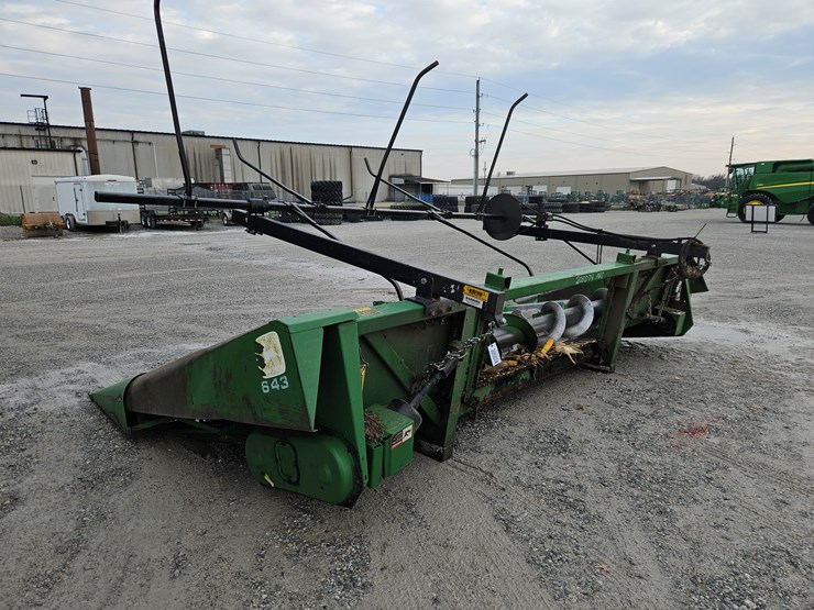 john-deere-643-image-4