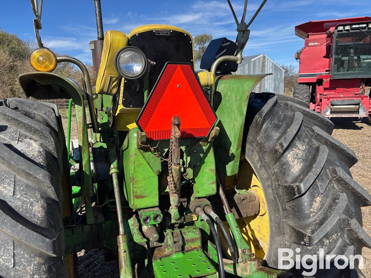 john-deere-4020-image-12