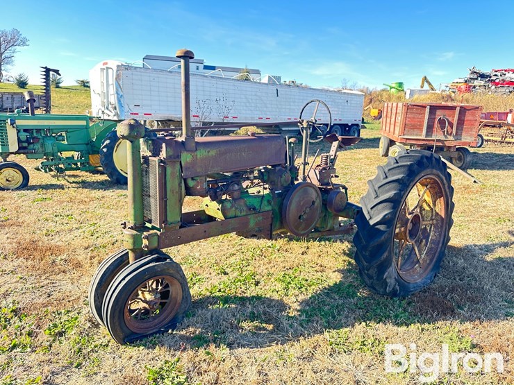 john-deere-a-image-1