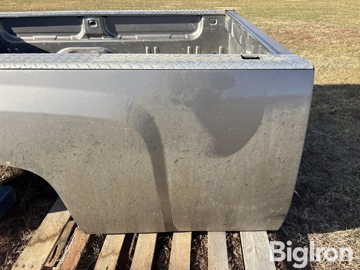 chevrolet-8'-pickup-box-image-12