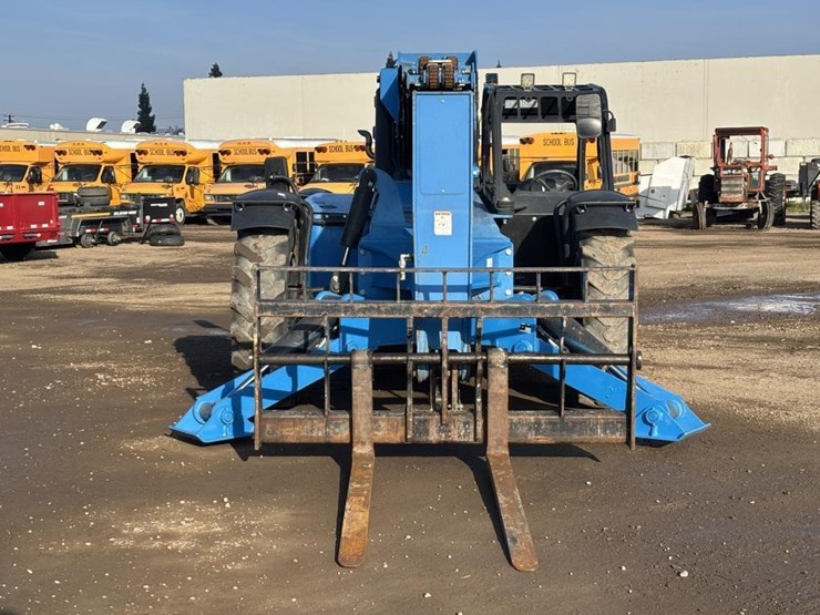 2018-genie-gth1056-image-6