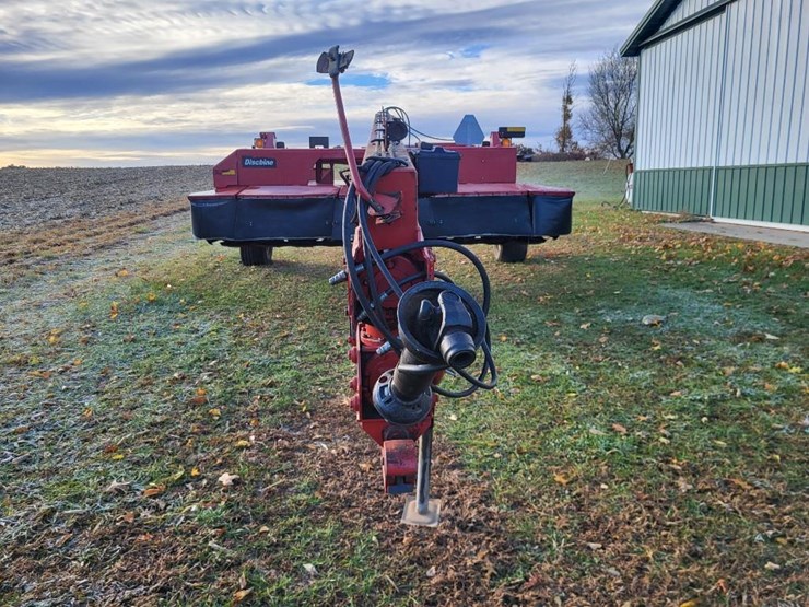 new-holland-1431-image-9