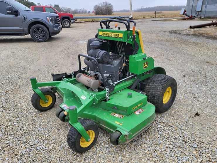 2023-john-deere-661r-image-1