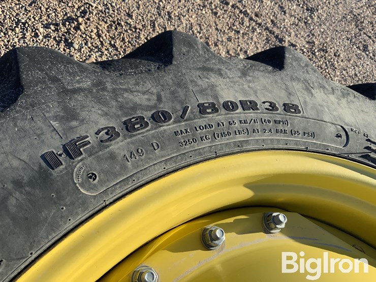 john-deere-8370r-image-10