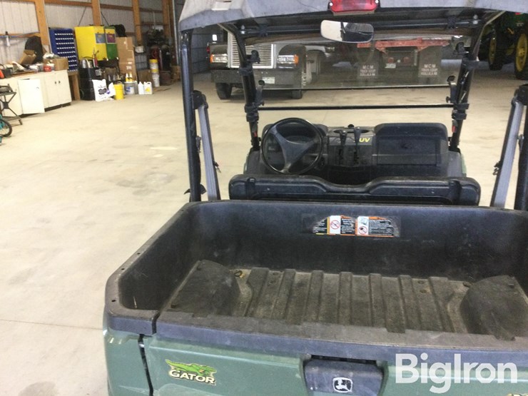 john-deere-gator-image-16