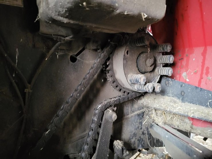 1997-new-holland-590-image-30