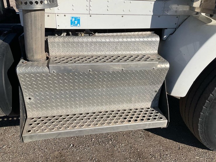 kenworth-t800-image-64