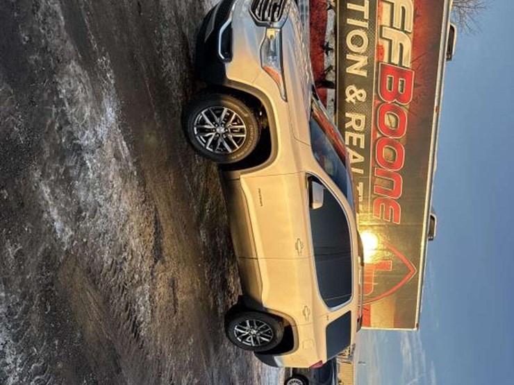 2017-gmc-acadia-slt-image-1