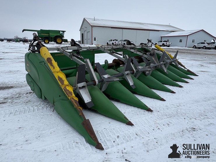 john-deere-608c-image-3